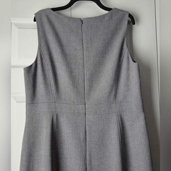 Kasper Classic Gray Midi Dress - Picture 7 of 12